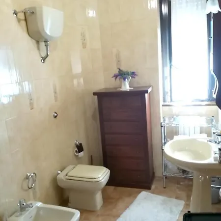 Elegant 80 M² 아파트